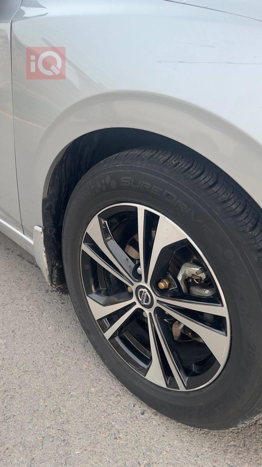 نيسان سنترا